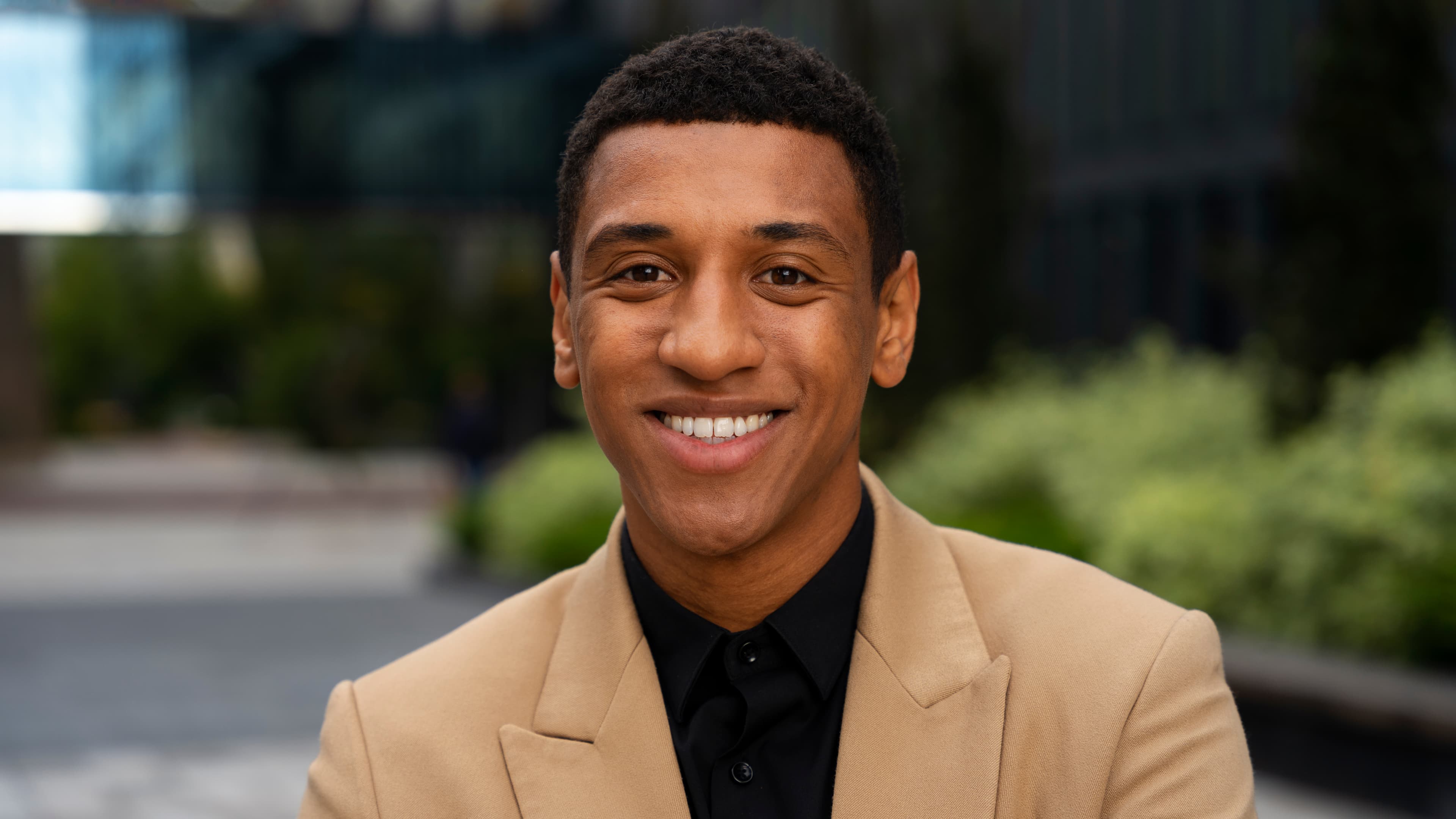 niyonzima - Real Estate Agent